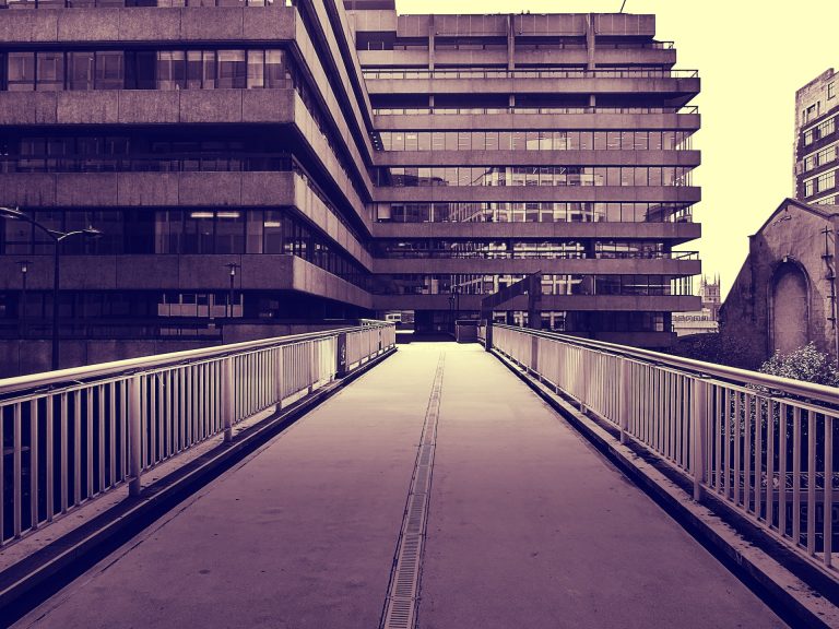 pexels-sevenstorm-juhaszimrus-569701